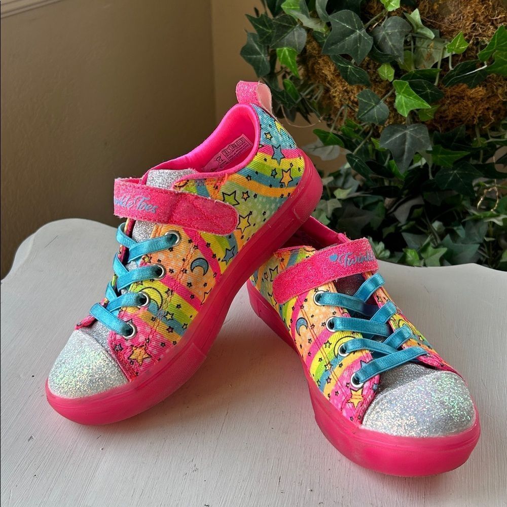 Skechers Kids' Twinkle Toes Light-Up Pink and Blue Glitter Little Girls Size 2